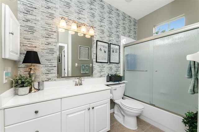 1714 CELTIC DRIVE 204, Venice, FL 34293