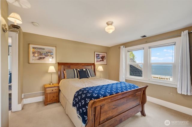 258 N Forest Street, Bellingham, WA 98225