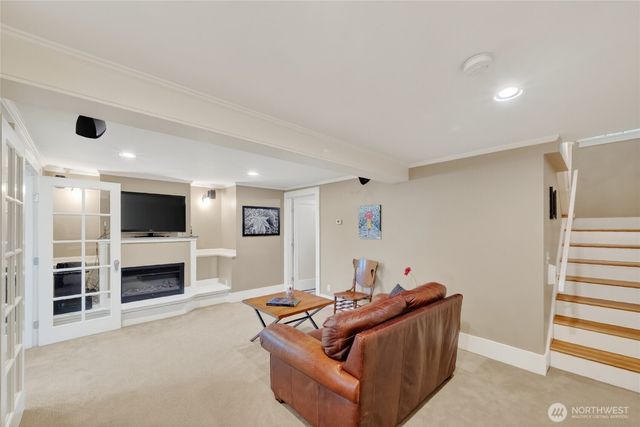 258 N Forest Street, Bellingham, WA 98225
