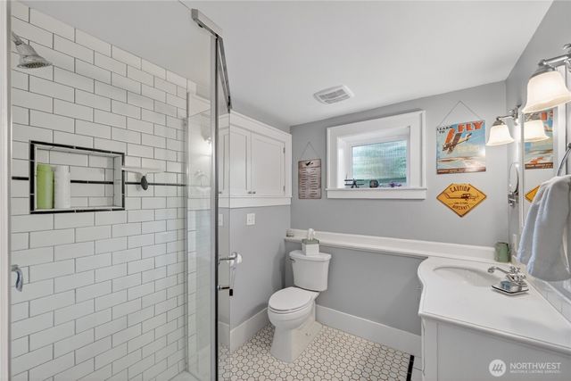 258 N Forest Street, Bellingham, WA 98225