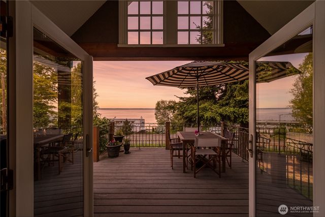 258 N Forest Street, Bellingham, WA 98225
