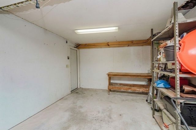 12 Sunset Dr, Milford, MA 01757