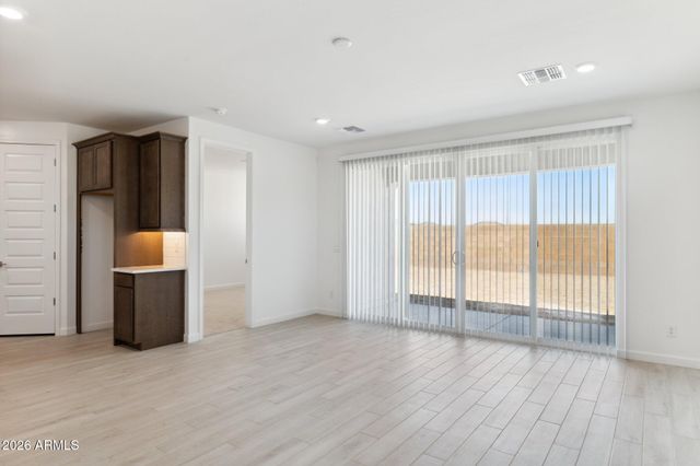 6964 W BUCKHORN Trail, Peoria, AZ 85383