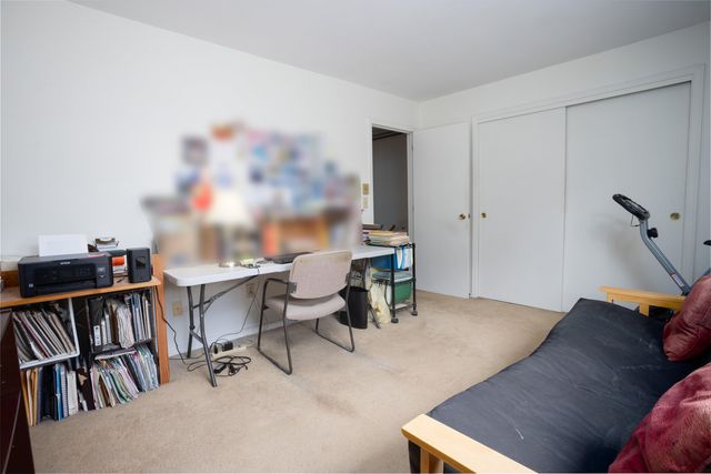 207 Sugar Tree Lane, South Burlington, VT 05403