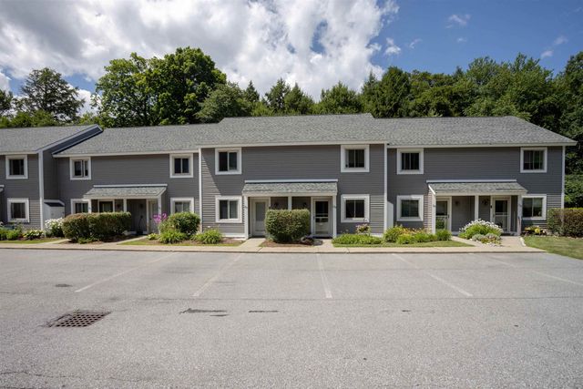 207 Sugar Tree Lane, South Burlington, VT 05403