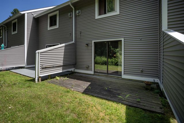 207 Sugar Tree Lane, South Burlington, VT 05403