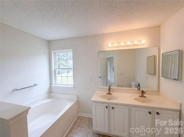 1841 Mission Oaks Street, Kannapolis, NC 28083