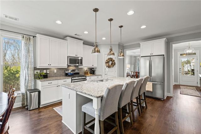 1798 Grand Oaks Drive, Woodstock, GA 30188