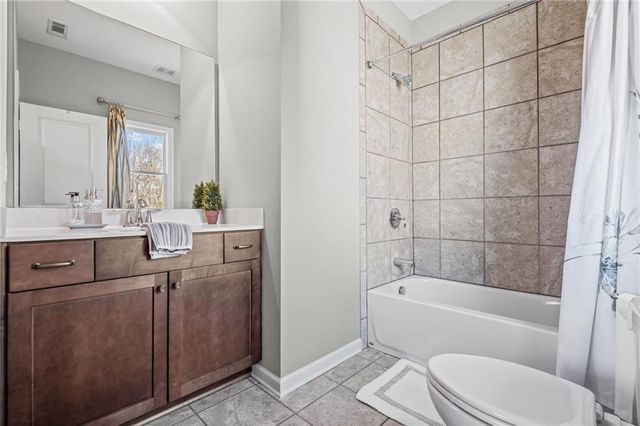 1798 Grand Oaks Drive, Woodstock, GA 30188