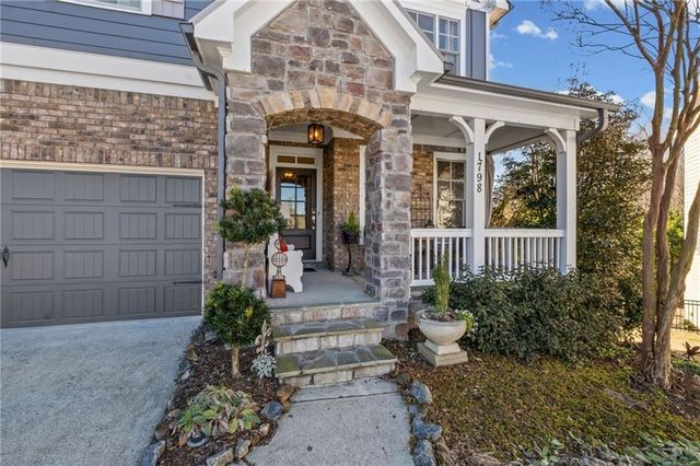 1798 Grand Oaks Drive, Woodstock, GA 30188