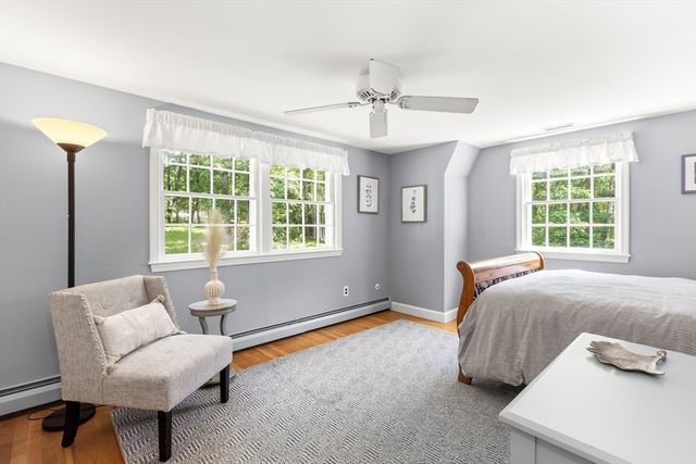 22 Timber Ln, Topsfield, MA 01983