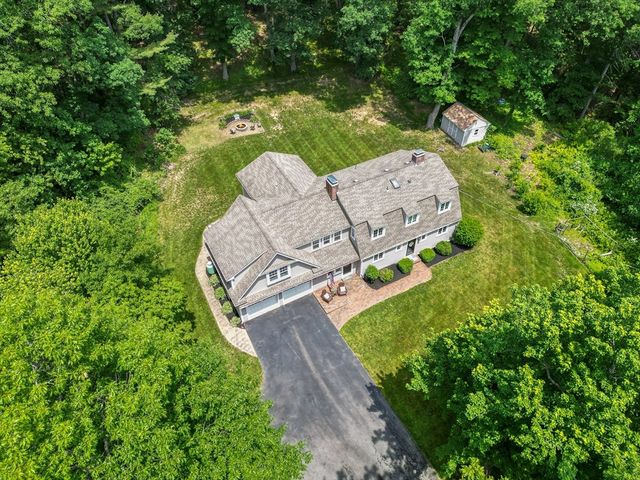 22 Timber Ln, Topsfield, MA 01983
