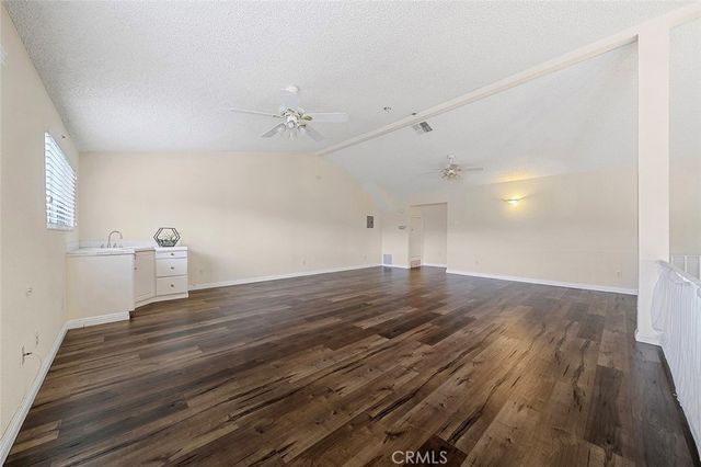 23850 Via Jacara, Valencia, CA 91355