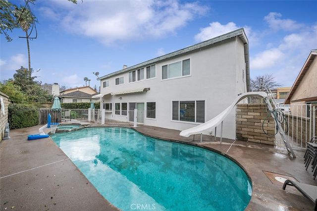 23850 Via Jacara, Valencia, CA 91355
