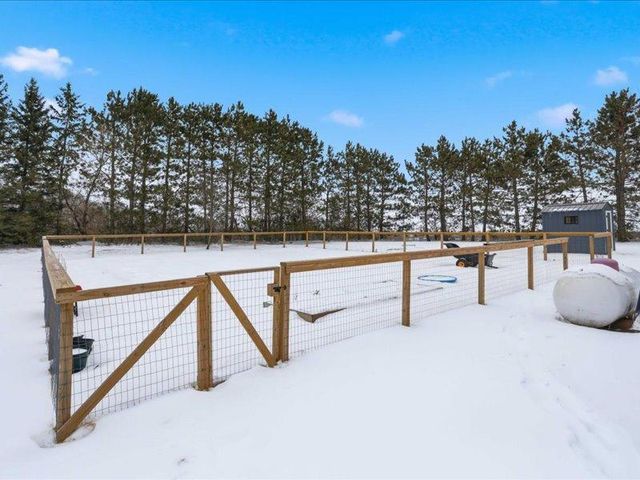 2236 Highway 65 2, Mora, MN 55051