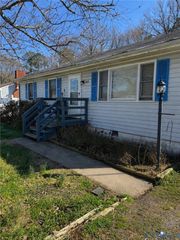 403 Virginia Ave, Sandston, VA 23150
