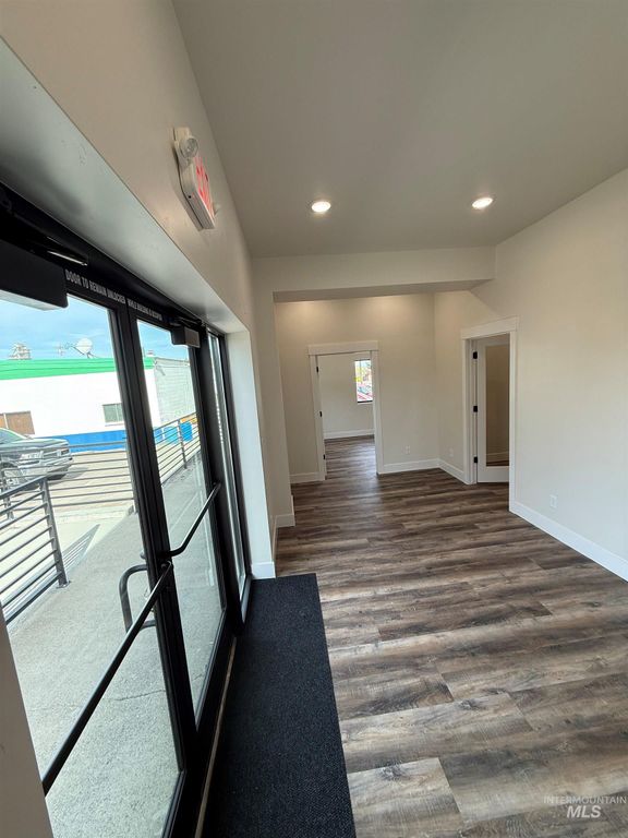 328 Broadway Ave S A, Buhl, ID 83316 photo 4