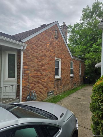 7683 Greenview Avenue, Detroit, MI 48228