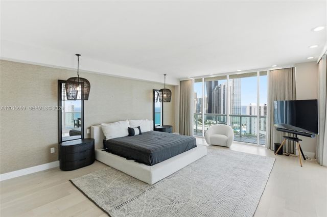 16400 Collins Ave PH41, Sunny Isles Beach, FL 33160
