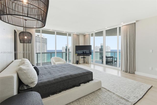 16400 Collins Ave PH41, Sunny Isles Beach, FL 33160
