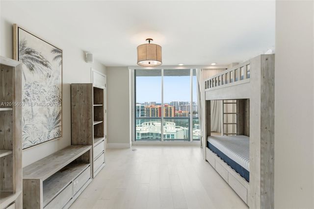 16400 Collins Ave PH41, Sunny Isles Beach, FL 33160