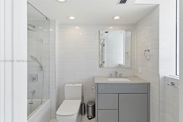 16400 Collins Ave PH41, Sunny Isles Beach, FL 33160