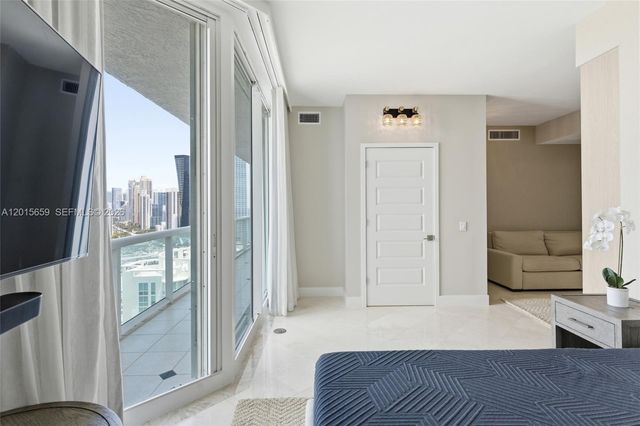 16400 Collins Ave PH41, Sunny Isles Beach, FL 33160
