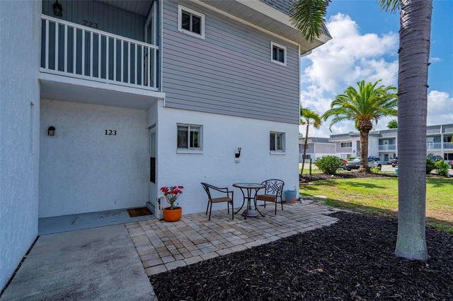 22375 EDGEWATER DRIVE 123, Port Charlotte, FL 33980