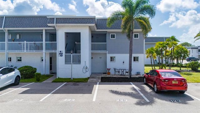 22375 EDGEWATER DRIVE 123, Port Charlotte, FL 33980