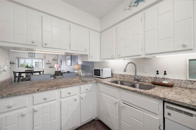 22375 EDGEWATER DRIVE 123, Port Charlotte, FL 33980