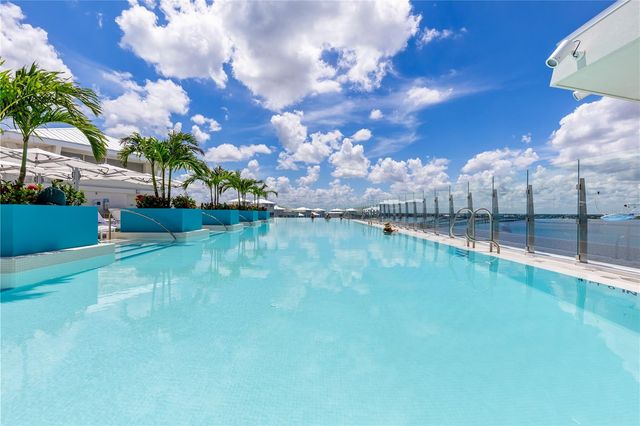 22375 EDGEWATER DRIVE 123, Port Charlotte, FL 33980