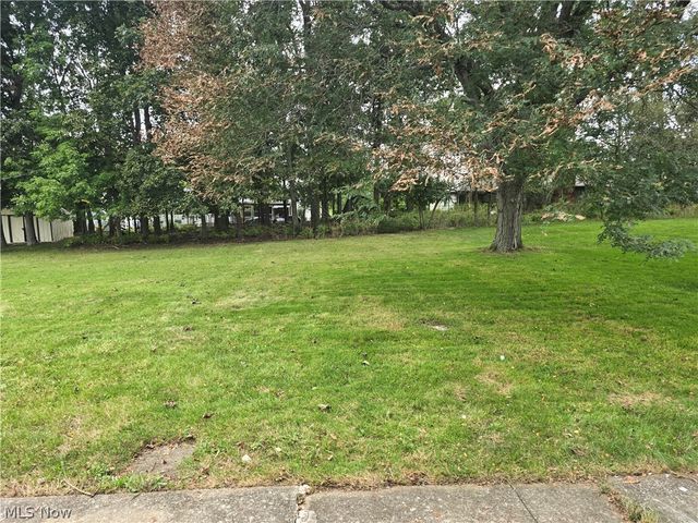 6254 S Perkins Road, Bedford Heights, OH 44146
