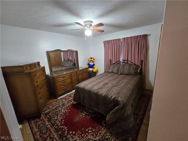 6254 S Perkins Road, Bedford Heights, OH 44146
