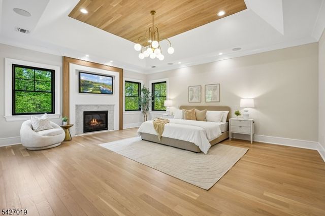 25 Beverly Rd, Madison Boro, NJ 07940