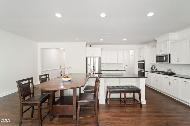1009 Brennan Green Court, Morrisville, NC 27560