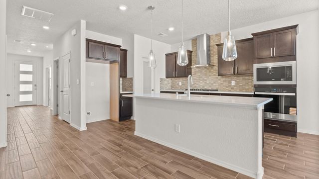 4135 Silver Springs Road NE, Rio Rancho, NM 87144