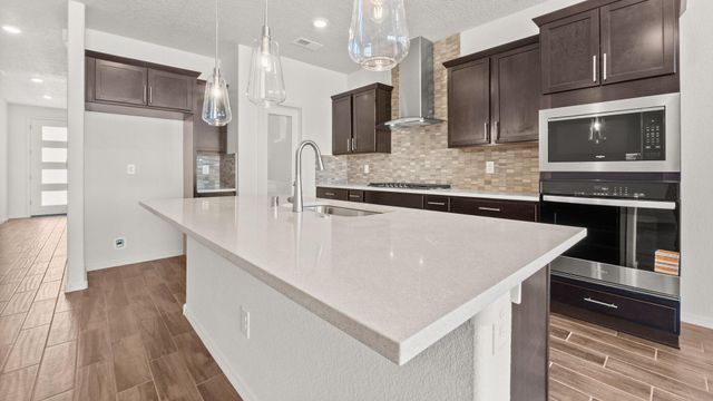 4135 Silver Springs Road NE, Rio Rancho, NM 87144