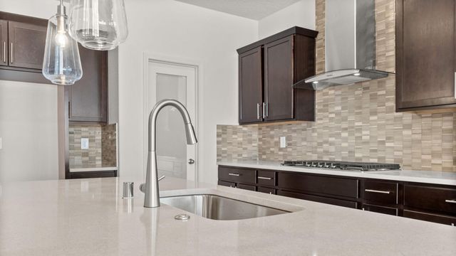 4135 Silver Springs Road NE, Rio Rancho, NM 87144