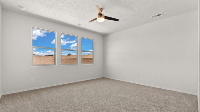 4135 Silver Springs Road NE, Rio Rancho, NM 87144