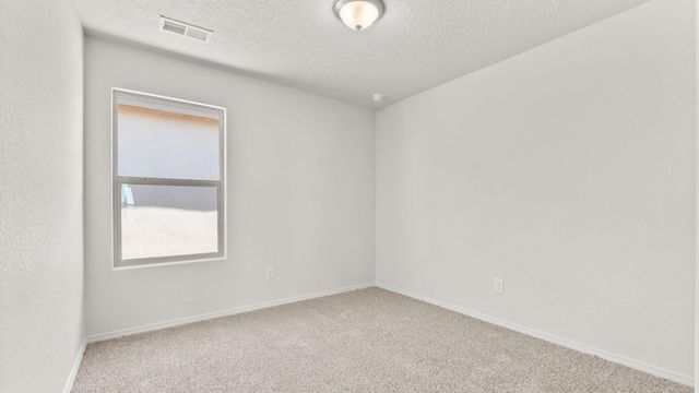 4135 Silver Springs Road NE, Rio Rancho, NM 87144