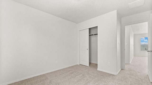 4135 Silver Springs Road NE, Rio Rancho, NM 87144