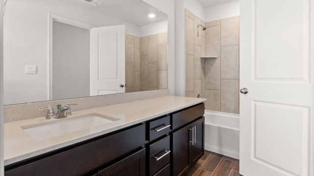 4135 Silver Springs Road NE, Rio Rancho, NM 87144