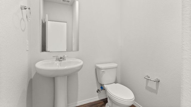 4135 Silver Springs Road NE, Rio Rancho, NM 87144