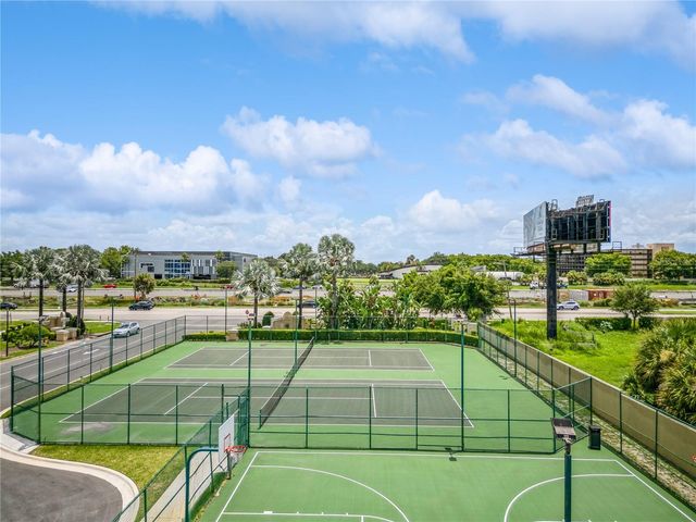 8801 LATREC AVENUE 8208, Orlando, FL 32819