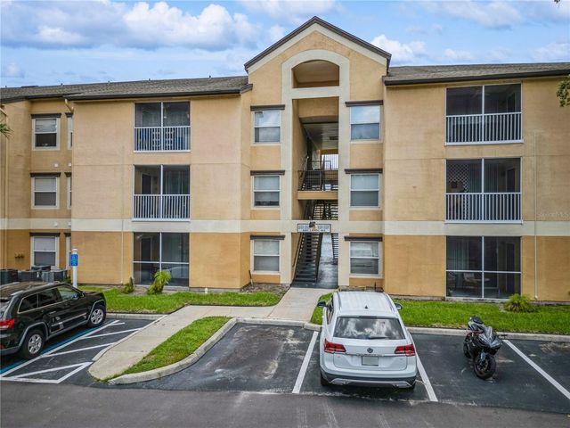 8801 LATREC AVENUE 8208, Orlando, FL 32819