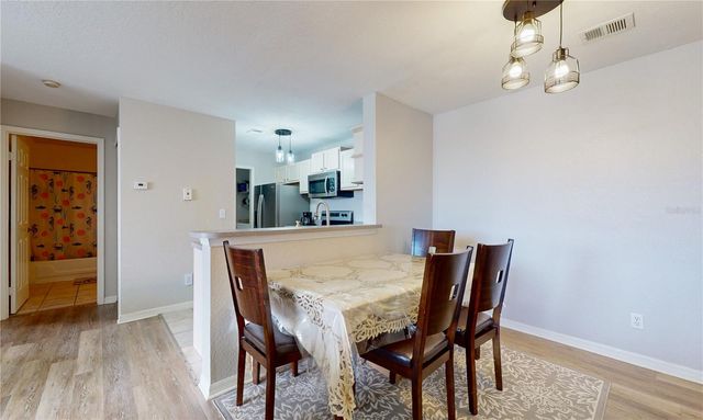 8801 LATREC AVENUE 8208, Orlando, FL 32819