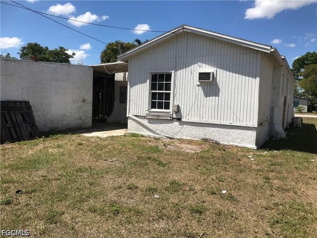 3835 Lake ST, Fort Myers, FL 33901