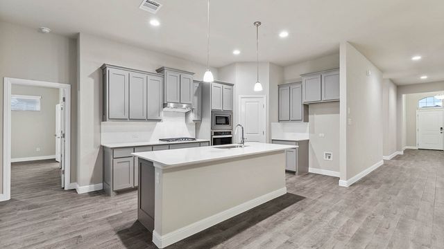 3275 GRAYTON Street, Grand Prairie, TX 76065