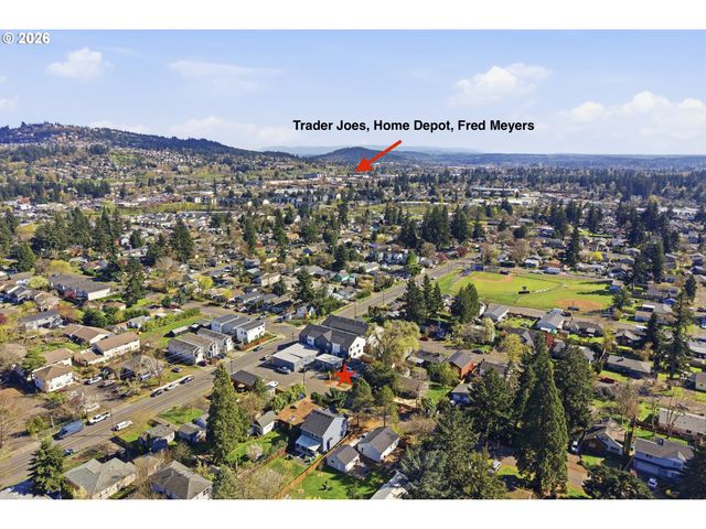 7118 Se NEHALEM St, Portland, OR 97206