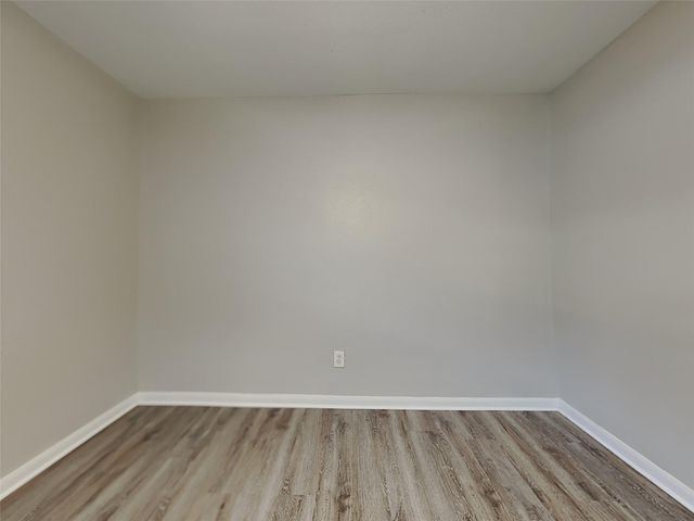 18019 Kinsale Valley Lane, Houston, TX 77060